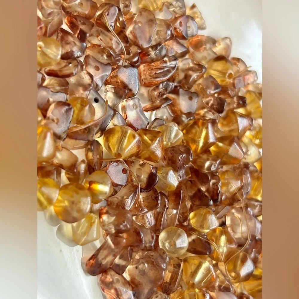 Vintage Amber Acrylic Lucite Nugget Beads DIY Jewelry Making Supplies Craft Lot - Picture 4 of 12